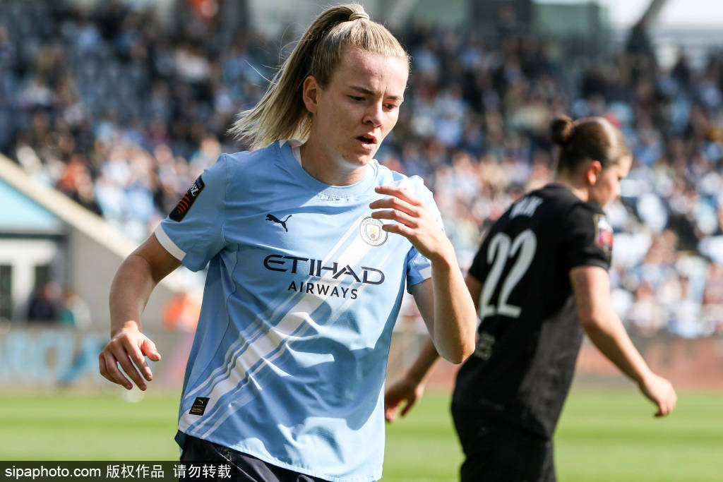 女足英格兰超级联赛：曼城女足vs热刺女足
